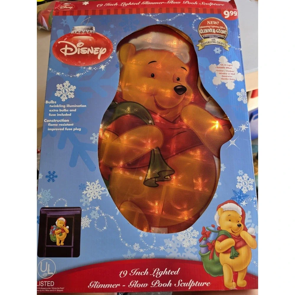 Disney Christmas Lighted Glimmer Glow Sculpture Winnie the Pooh 19
